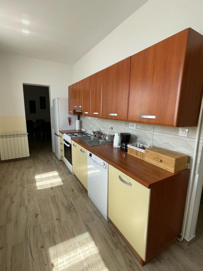 Apartman Varea Liznjan Exterior photo